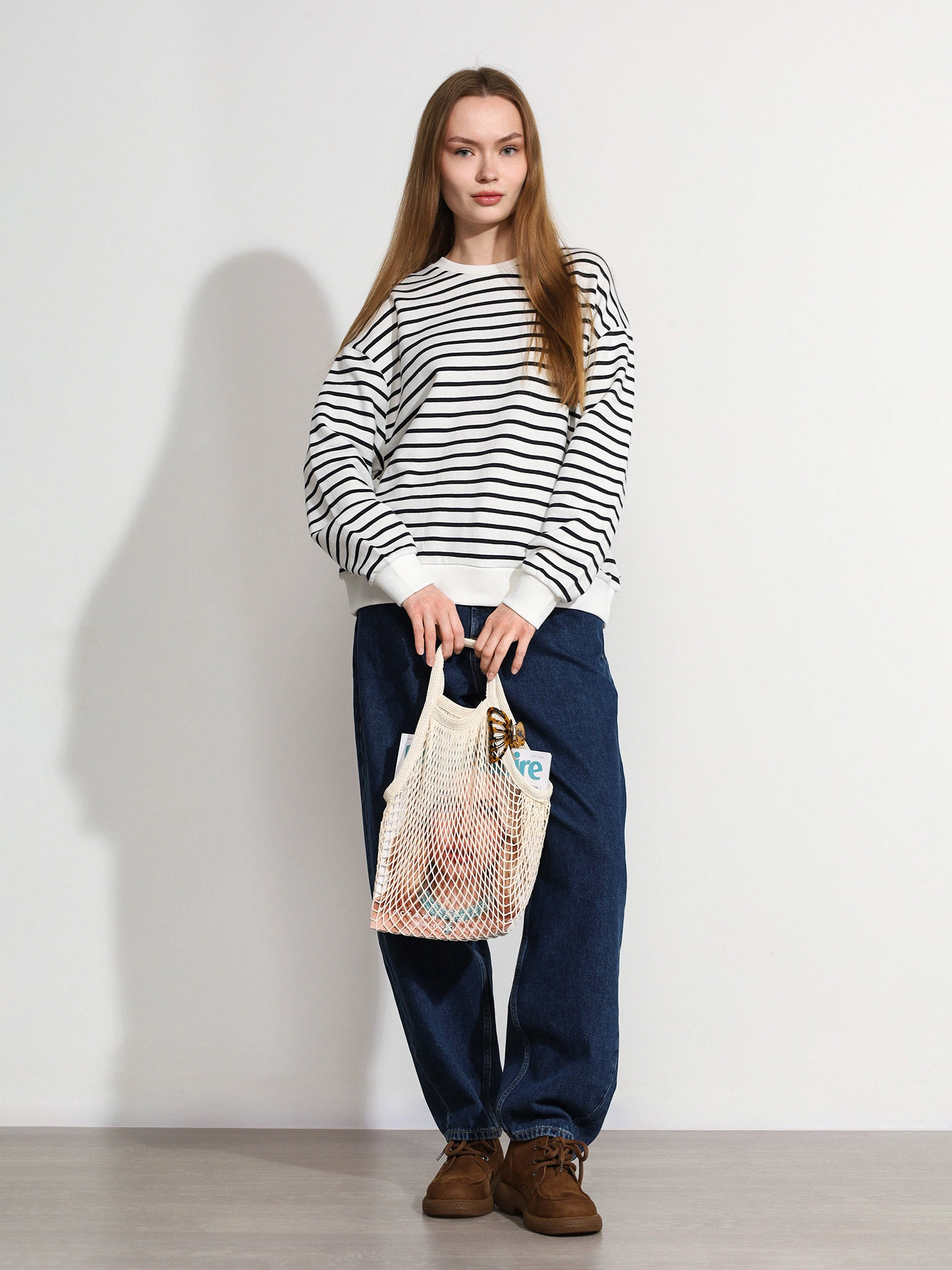 Толстовка белого цвета в полоску из хлопка